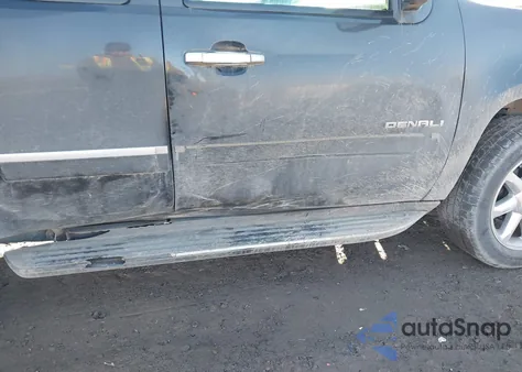 2013 GMC Yukon Denali z USA, uszkodzony, nr VIN 1GKS2EEF4DR141351